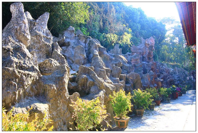 台南南化金光山厚德紫竹寺
