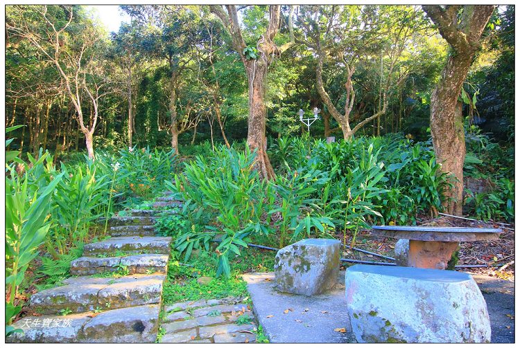 台南南化金光山厚德紫竹寺