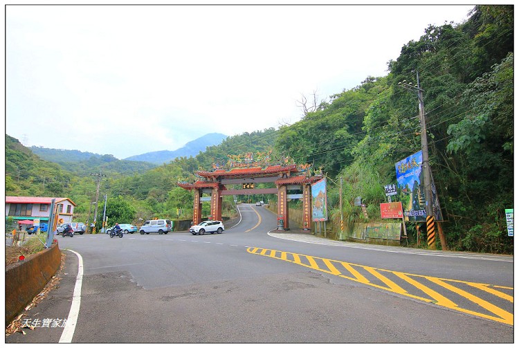 台南關子嶺崁頂福安宮