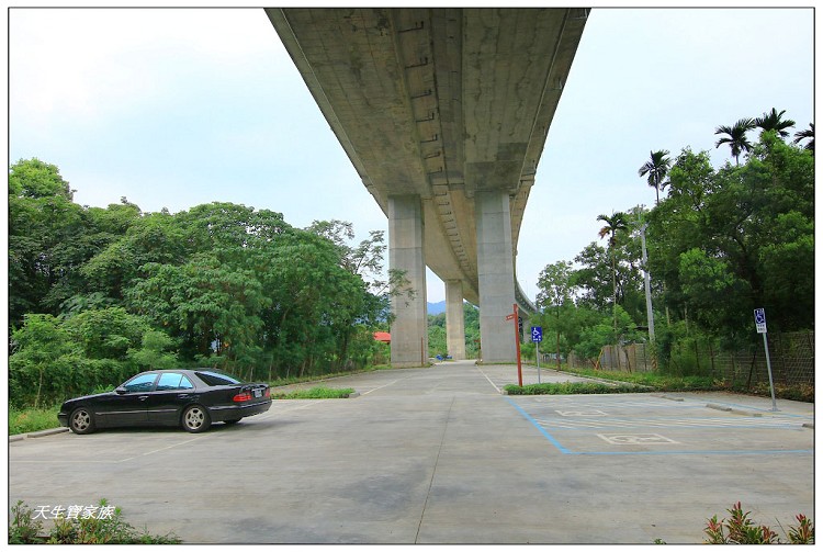 橋聳雲天綠雕園區、橋聳雲天綠雕公園、橋聳雲天兒童遊戲場、國姓橋聳雲天、國姓綠雕園區