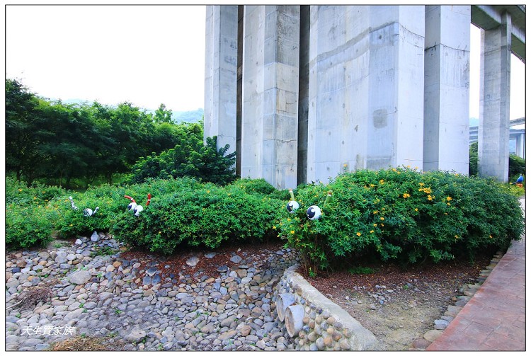 橋聳雲天綠雕園區、橋聳雲天綠雕公園、橋聳雲天兒童遊戲場、國姓橋聳雲天、國姓綠雕園區