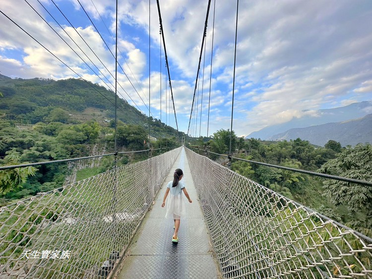 千歲吊橋、望鄉千歲吊橋、久美千歲吊橋、信義千歲吊橋、獵人古道