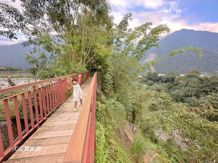 千歲吊橋、望鄉千歲吊橋、久美千歲吊橋、信義千歲吊橋、獵人古道