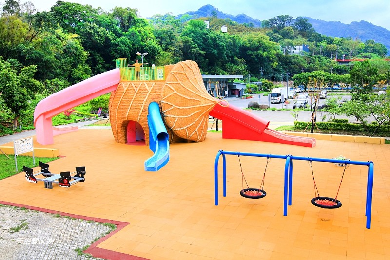 新竹公園,桃園公園,汶 水 老街 地址,汶 水 老街 餐廳,汶水公園茶壽遊戲場,汶水老街,汶水老街 名產,汶水老街美食,汶水老街遊樂場,獅山親子公園,獅潭 草莓園推薦,獅潭鄉汶水公園,苗栗公園,苗栗公園章魚溜滑梯,苗栗景點,苗栗親子景點,茶壽 遊戲場,茶壽公園,茶壽溜滑梯,頭份 景點 @天生寶家族