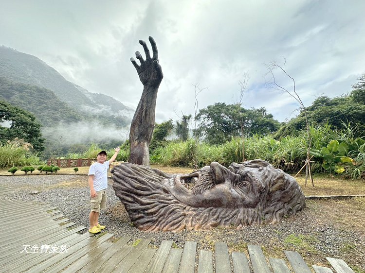 免費景點,台中景點,台中森林 秘境,台東巨人之手,和平景點,山 蘇 森林 健行筆記,山蘇林,山蘇森林,山蘇森林賽德克巴萊,巨人之手,巨人之手 廁所,巨人之手 車宿,巨人之手一日遊,巨人之手整修,巨人之手海拔高度,巨人之手由來,巨人之手路況,巨人之手銀河,巨人之手附近景點,巨人之手附近美食,巨人之手露營,巨人之手靈異,巨人之手騎車,百川山 巨人之手,雪山坑,雪山坑 步道,雪山坑山蘇森林,雪山坑巨人之手,雪山坑步道,雪山坑登山步道,雪山坑部落,雪山坑露營區,雪山花園農場