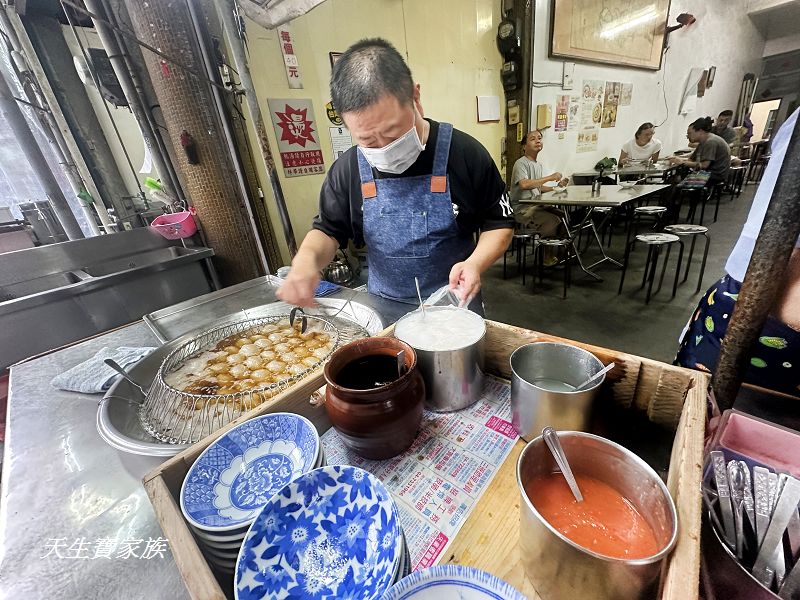 南投美食、水里肉圓、董家肉圓、董家肉圓三兄弟、董家肉圓（三哥的店）、董家肉圓二哥、水里肉圓推薦、水里肉圓董家