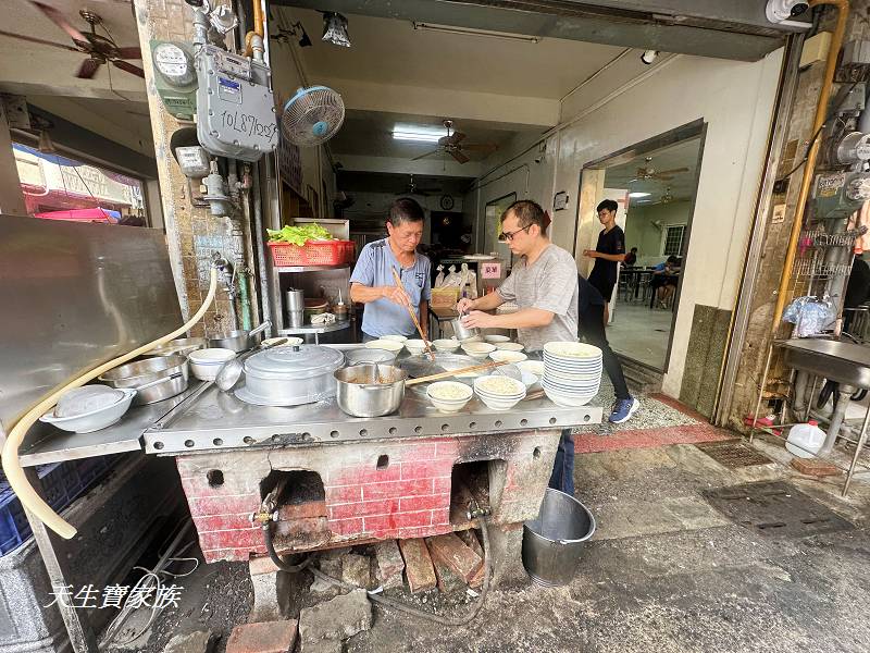 彰化美食、溪州美食、外省麵、溪州外省麵菜單、外省麵停車場、溪州外省麵地址、溪州外省麵、外省麵彰化、溪州美食、溪州麵店