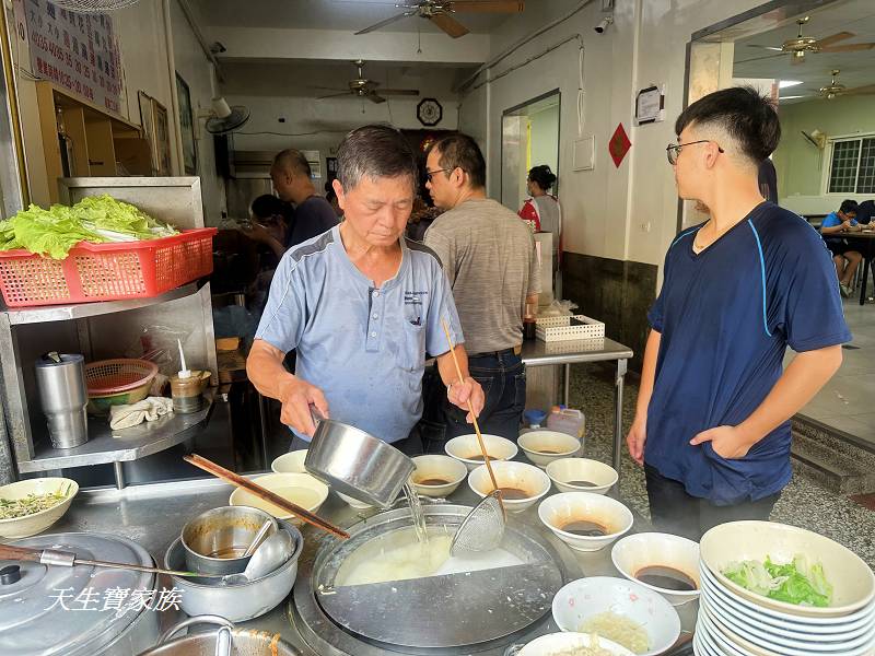 彰化美食、溪州美食、外省麵、溪州外省麵菜單、外省麵停車場、溪州外省麵地址、溪州外省麵、外省麵彰化、溪州美食、溪州麵店