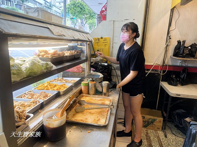 台中美食、烏日美食、用盡心雞巨無霸雞排、烏日巨無霸雞排、巨無霸雞排、全台最大塊的雞排、用盡心雞巨無霸雞排菜單、用盡心雞巨無霸雞排電話、用盡心雞巨無霸雞排好吃嗎、用盡心雞巨無霸雞排評論