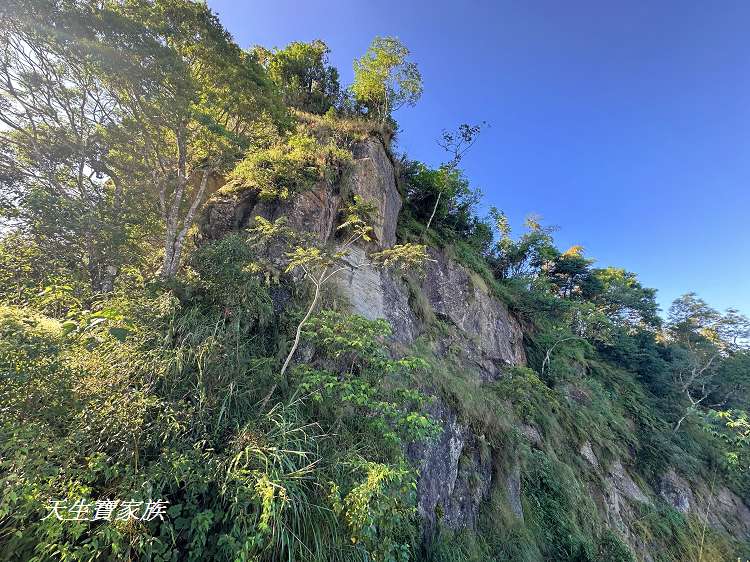 凌雲巖、大坑凌雲巖、竹崎凌雲巖、竹崎觀音石步道、凌雲巖觀音石步道、觀音石步道、大坑凌雲巖車泊、大坑凌雲巖住宿、觀音石、