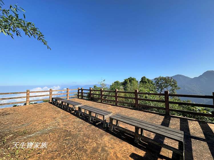 凌雲巖、大坑凌雲巖、竹崎凌雲巖、竹崎觀音石步道、凌雲巖觀音石步道、觀音石步道、大坑凌雲巖車泊、大坑凌雲巖住宿、觀音石、