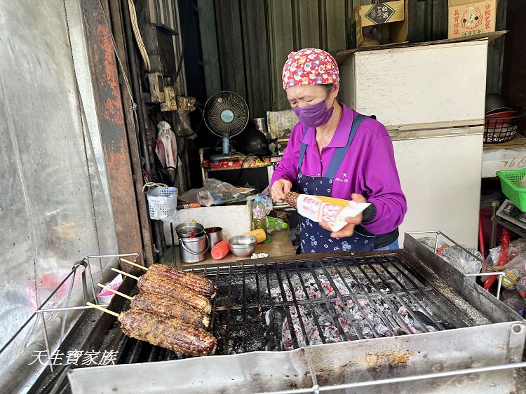 嘉義景點、中埔必吃美食、中埔阿婆烤玉米、阿婆烤玉米燒番麥、中埔烤玉米、阿婆烤玉米價格、中埔阿婆烤玉米公休日