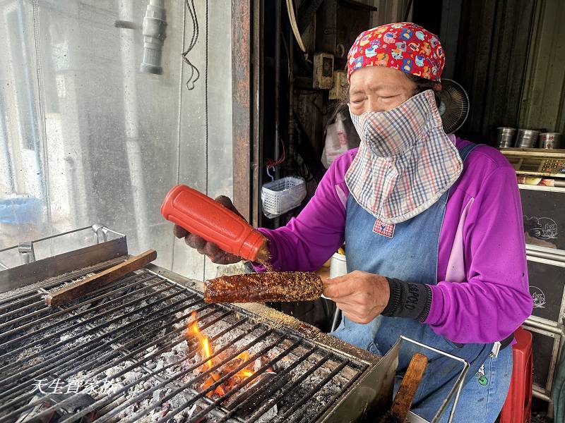 嘉義景點、中埔必吃美食、中埔阿婆烤玉米、阿婆烤玉米燒番麥、中埔烤玉米、阿婆烤玉米價格、中埔阿婆烤玉米公休日