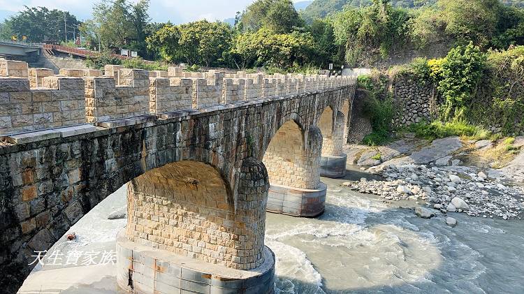 國姓鄉景點、北港溪糯米石橋、糯米石橋、糯米橋、北港溪橋、南投國姓糯米石橋、百年糯米石橋