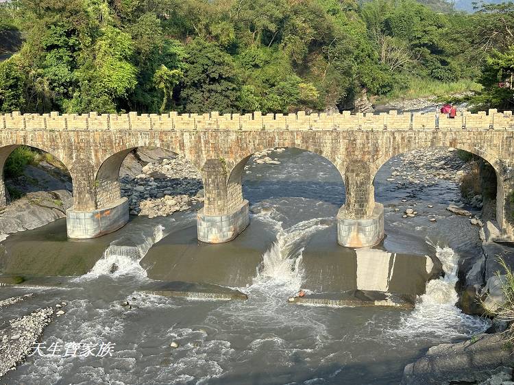 國姓鄉景點、北港溪糯米石橋、糯米石橋、糯米橋、北港溪橋、南投國姓糯米石橋、百年糯米石橋