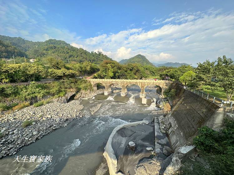 國姓鄉景點、北港溪糯米石橋、糯米石橋、糯米橋、北港溪橋、南投國姓糯米石橋、百年糯米石橋