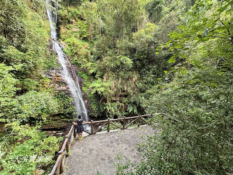 南投玩水秘境、芙蓉谷瀑布、芙蓉瀑布、九份二山 附近景點、國姓 冷泉、九份二山國家地震紀念地、國姓玩水、國姓瀑布