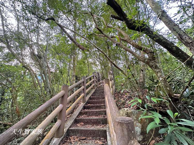 南投玩水秘境、芙蓉谷瀑布、芙蓉瀑布、九份二山 附近景點、國姓 冷泉、九份二山國家地震紀念地、國姓玩水、國姓瀑布