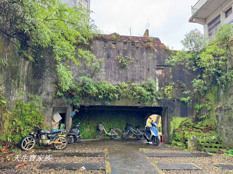 網站近期文章：新北市雙溪【東和戲院遺址】穿越時光的廢墟！網美必打卡的復古景點