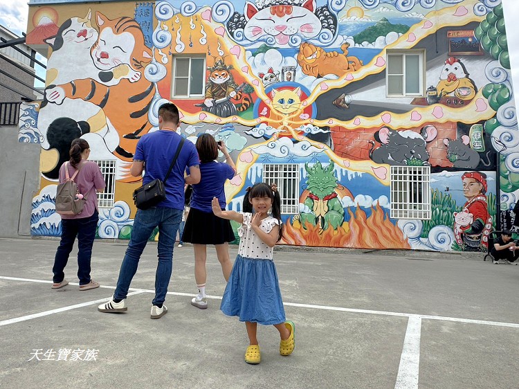 太麻里福興宮、太麻里福興宮福德正神(招財貓土地公廟)、招財貓土地公廟、太麻里招財貓土地公廟、太麻里雷門 太麻里福興宮、太麻里福興宮福德正神(招財貓土地公廟)、招財貓土地公廟、太麻里招財貓土地公廟、太麻里雷門