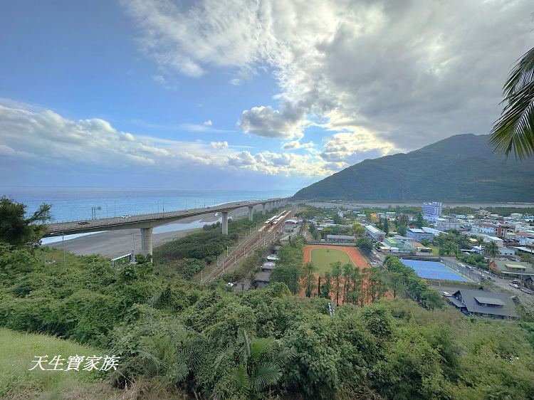 台東旅遊、金崙景點、金崙觀景台、南迴公路秘境、台東看火車、台9線秘境、金崙火車站
