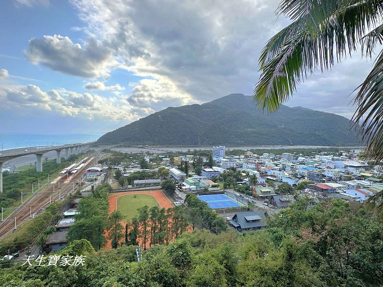 台東旅遊、金崙景點、金崙觀景台、南迴公路秘境、台東看火車、台9線秘境、金崙火車站