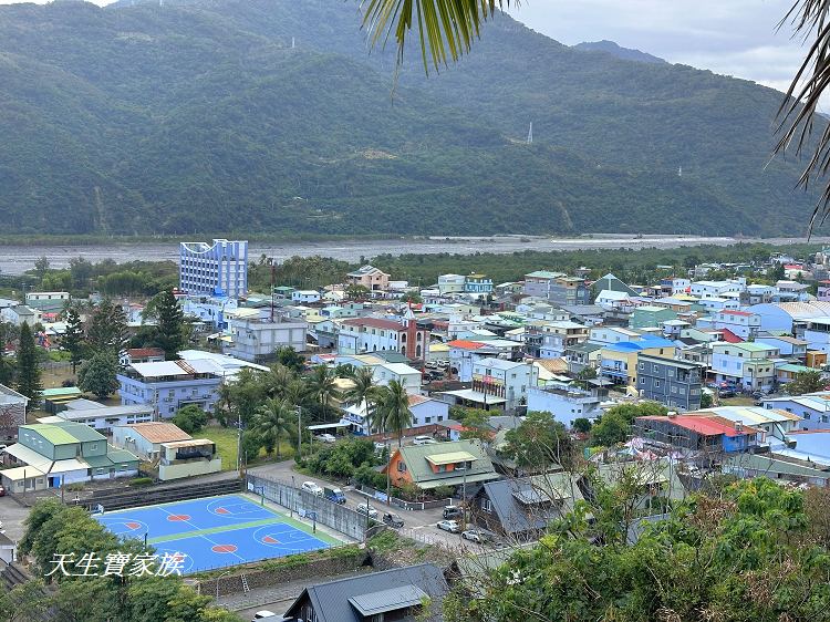 台東旅遊、金崙景點、金崙觀景台、南迴公路秘境、台東看火車、台9線秘境、金崙火車站