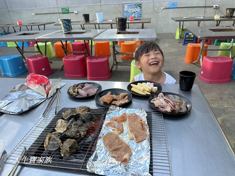 小琉球燒烤推薦、小琉球龜龜燒烤、龜龜燒烤收費方式、龜龜燒烤小朋友收費、龜龜燒烤價目表、龜龜燒烤、龜龜燒烤評論、龜龜燒烤小琉球親子餐廳、小琉球吃到飽