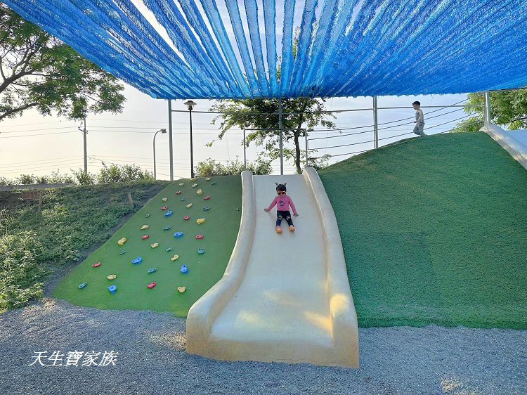 雲林親子景點、虎尾水上樂園、虎尾632高地公園、632叢林水樂園、虎爺遊戲塔、虎尾 親子 公園、叢林之王水上遊樂場