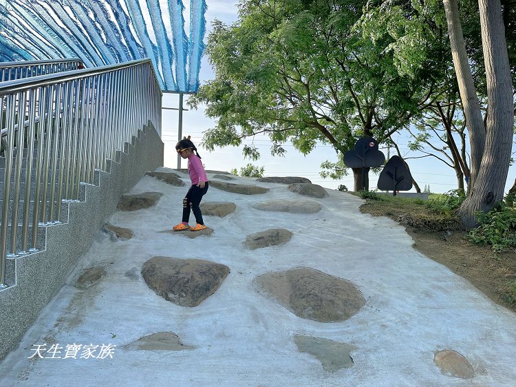 雲林親子景點、虎尾水上樂園、虎尾632高地公園、632叢林水樂園、虎爺遊戲塔、虎尾 親子 公園、叢林之王水上遊樂場