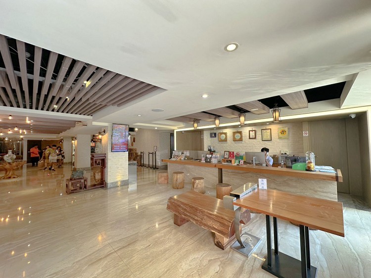 嘉義住宿推薦,嘉義便宜飯店推薦,嘉義夜市住宿推薦,嘉義文化夜市蘭桂坊花園酒店,嘉義文化路夜市飯店,嘉義飯店免費咖啡,嘉義飯店火雞肉飯,嘉義高CP值住宿,嘉義高CP值飯店,文化路夜市住宿,蘭 桂 坊花園酒店 餐廳,蘭桂坊事件,蘭桂坊官網,蘭桂坊花園酒店,蘭桂坊花園酒店ptt,蘭桂坊花園酒店停車,蘭桂坊花園酒店晚餐,蘭桂坊花園酒店評價,蘭桂坊花園酒店鬧鬼,蘭桂坊酒店,蘭桂坊酒店停車場