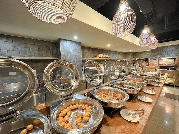 嘉義住宿推薦,嘉義便宜飯店推薦,嘉義夜市住宿推薦,嘉義文化夜市蘭桂坊花園酒店,嘉義文化路夜市飯店,嘉義飯店免費咖啡,嘉義飯店火雞肉飯,嘉義高CP值住宿,嘉義高CP值飯店,文化路夜市住宿,蘭 桂 坊花園酒店 餐廳,蘭桂坊事件,蘭桂坊官網,蘭桂坊花園酒店,蘭桂坊花園酒店ptt,蘭桂坊花園酒店停車,蘭桂坊花園酒店晚餐,蘭桂坊花園酒店評價,蘭桂坊花園酒店鬧鬼,蘭桂坊酒店,蘭桂坊酒店停車場