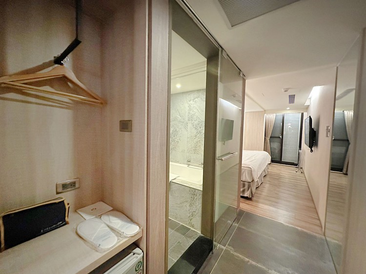 嘉義住宿推薦,嘉義便宜飯店推薦,嘉義夜市住宿推薦,嘉義文化夜市蘭桂坊花園酒店,嘉義文化路夜市飯店,嘉義飯店免費咖啡,嘉義飯店火雞肉飯,嘉義高CP值住宿,嘉義高CP值飯店,文化路夜市住宿,蘭 桂 坊花園酒店 餐廳,蘭桂坊事件,蘭桂坊官網,蘭桂坊花園酒店,蘭桂坊花園酒店ptt,蘭桂坊花園酒店停車,蘭桂坊花園酒店晚餐,蘭桂坊花園酒店評價,蘭桂坊花園酒店鬧鬼,蘭桂坊酒店,蘭桂坊酒店停車場