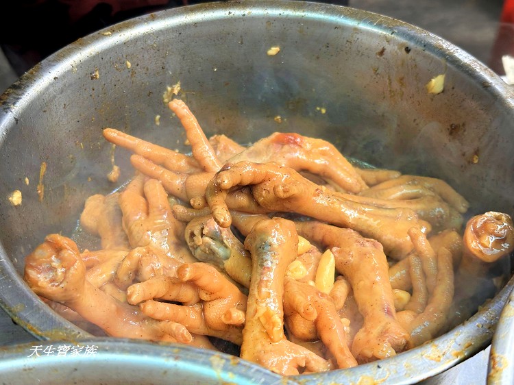 萬丹炭烤雞爪、南投美食推薦、南投隱藏美食、萬丹炭烤雞爪價目表、萬丹炭烤雞爪宅配、萬丹炭烤雞爪菜單