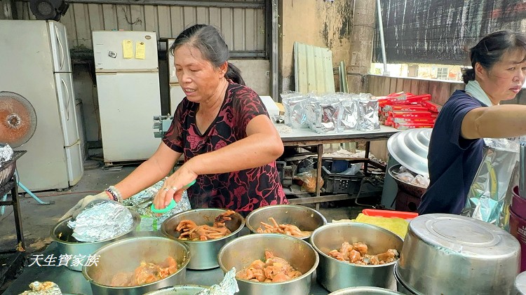 萬丹炭烤雞爪、南投美食推薦、南投隱藏美食、萬丹炭烤雞爪價目表、萬丹炭烤雞爪宅配、萬丹炭烤雞爪菜單