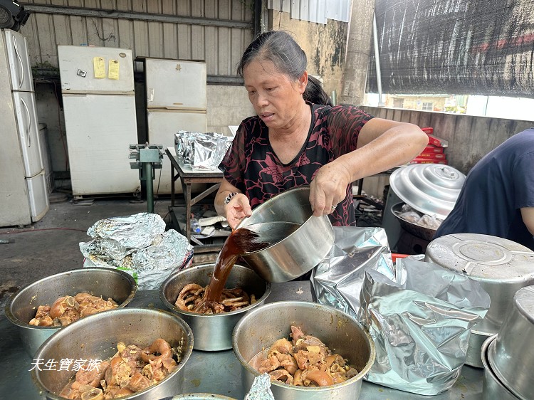 萬丹炭烤雞爪、南投美食推薦、南投隱藏美食、萬丹炭烤雞爪價目表、萬丹炭烤雞爪宅配、萬丹炭烤雞爪菜單