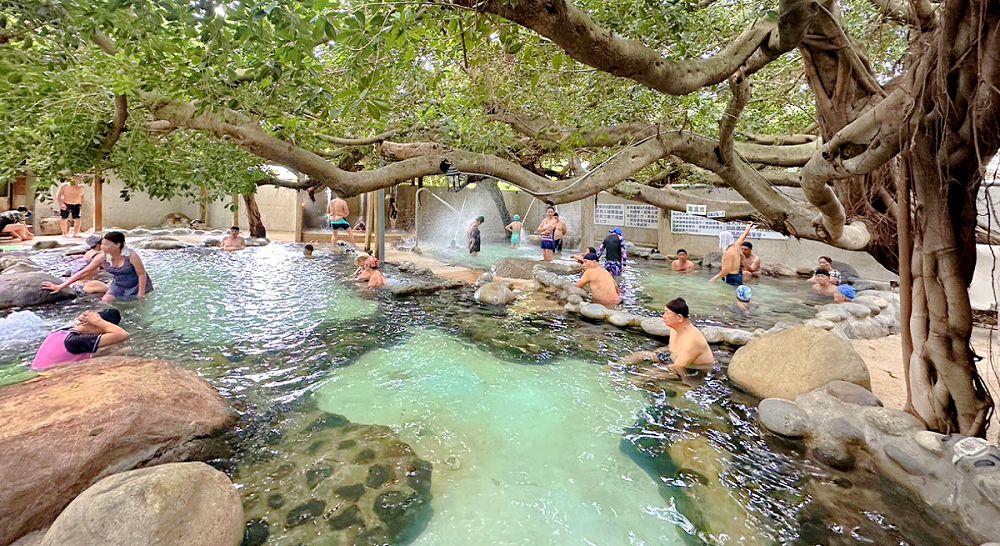 石湯溫泉、苗栗溫泉、苗栗石湯溫泉、大湖石湯溫泉、石湯溫泉門票、石湯溫泉票價、石湯溫泉的評論、石湯溫泉冷泉