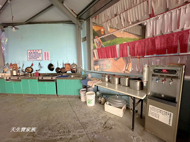 竹山景點、南投竹山山邊嶺土地公廟、山邊嶺土地公廟、山邊嶺土地公、山邊嶺土地公地址、山邊嶺土地公評論