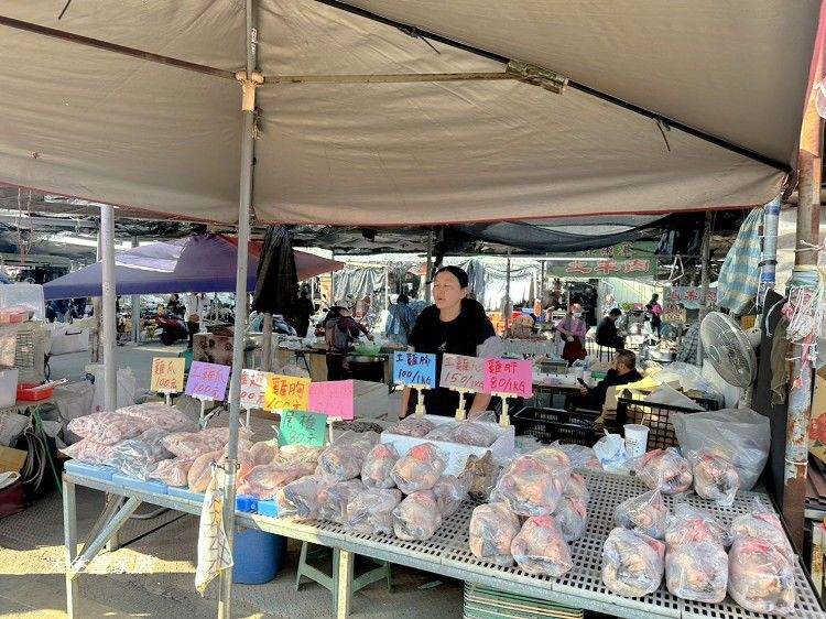 善化牛墟美食、善化牛墟必吃、善化牛墟牛肉湯、善化牛墟、善化牛墟好逛嗎、台南善化牛墟