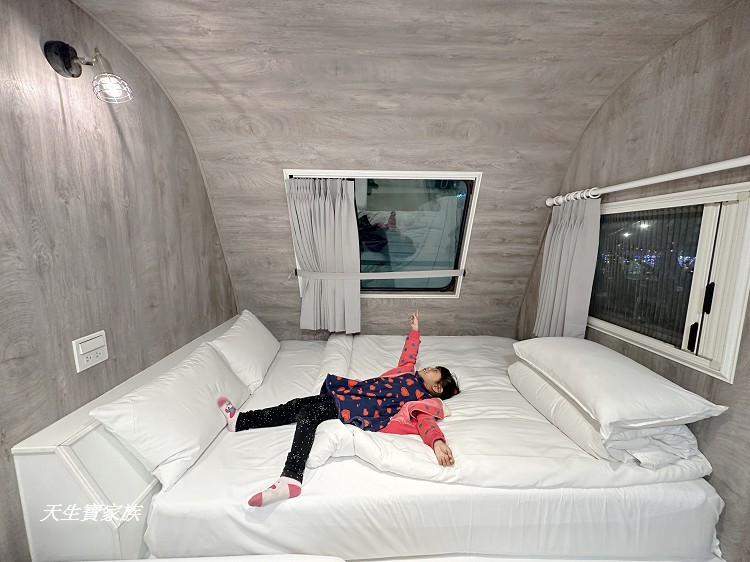 中部露營車住宿,南部露營車住宿,嘉義中埔,嘉義渡假農場,嘉義親子露營,嘉義露營免裝備,嘉義露營推薦,嘉義露營歸樸森活,親子景點,親子渡假村,詩情花園城堡,詩情花園渡假村,詩情花園渡假村ptt,詩情花園渡假村團購,詩情花園渡假村烤肉,詩情花園渡假村的圖片,詩情花園渡假村訂房,詩情花園渡假村附近景點,詩情花園渡假村露營車－阿里山下,詩情花園烤肉,雲林露營車,露營車住宿