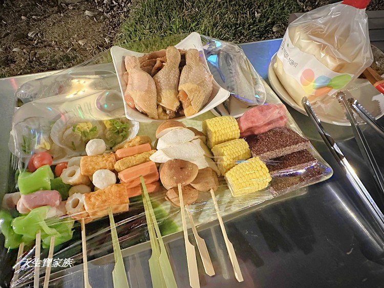 中部露營車住宿,南部露營車住宿,嘉義中埔,嘉義渡假農場,嘉義親子露營,嘉義露營免裝備,嘉義露營推薦,嘉義露營歸樸森活,親子景點,親子渡假村,詩情花園城堡,詩情花園渡假村,詩情花園渡假村ptt,詩情花園渡假村團購,詩情花園渡假村烤肉,詩情花園渡假村的圖片,詩情花園渡假村訂房,詩情花園渡假村附近景點,詩情花園渡假村露營車－阿里山下,詩情花園烤肉,雲林露營車,露營車住宿