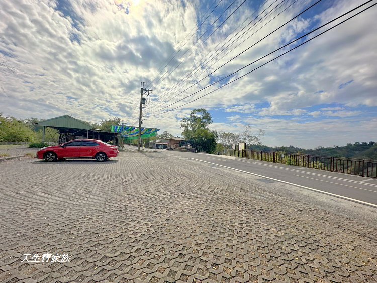 台南龍崎、牛埔泥岩水土保持教學園區、牛埔夢幻湖、台南秘境、龍崎景點、牛埔泥岩水土保持教學園區門票、牛埔泥岩水土保持教學園區相 台南龍崎、牛埔泥岩水土保持教學園區、牛埔夢幻湖、台南秘境、龍崎景點、牛埔泥岩水土保持教學園區門票、牛埔泥岩水土保持教學園區相