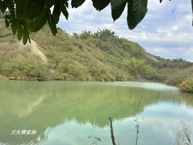 台南龍崎、牛埔泥岩水土保持教學園區、牛埔夢幻湖、台南秘境、龍崎景點、牛埔泥岩水土保持教學園區門票、牛埔泥岩水土保持教學園區相 台南龍崎、牛埔泥岩水土保持教學園區、牛埔夢幻湖、台南秘境、龍崎景點、牛埔泥岩水土保持教學園區門票、牛埔泥岩水土保持教學園區相