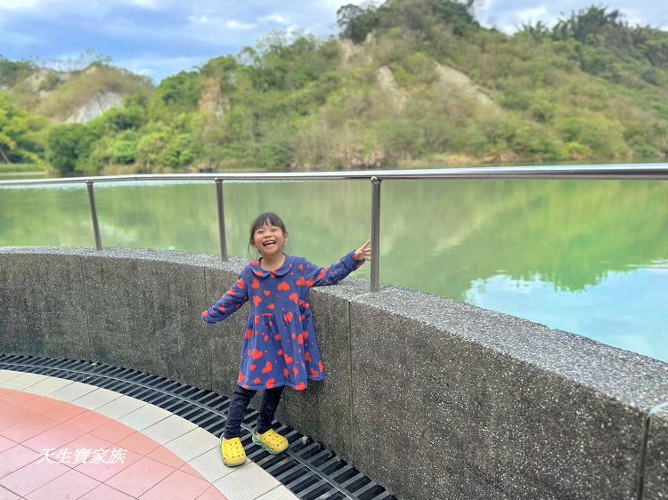 台南龍崎、牛埔泥岩水土保持教學園區、牛埔夢幻湖、台南秘境、龍崎景點、牛埔泥岩水土保持教學園區門票、牛埔泥岩水土保持教學園區相 台南龍崎、牛埔泥岩水土保持教學園區、牛埔夢幻湖、台南秘境、龍崎景點、牛埔泥岩水土保持教學園區門票、牛埔泥岩水土保持教學園區相