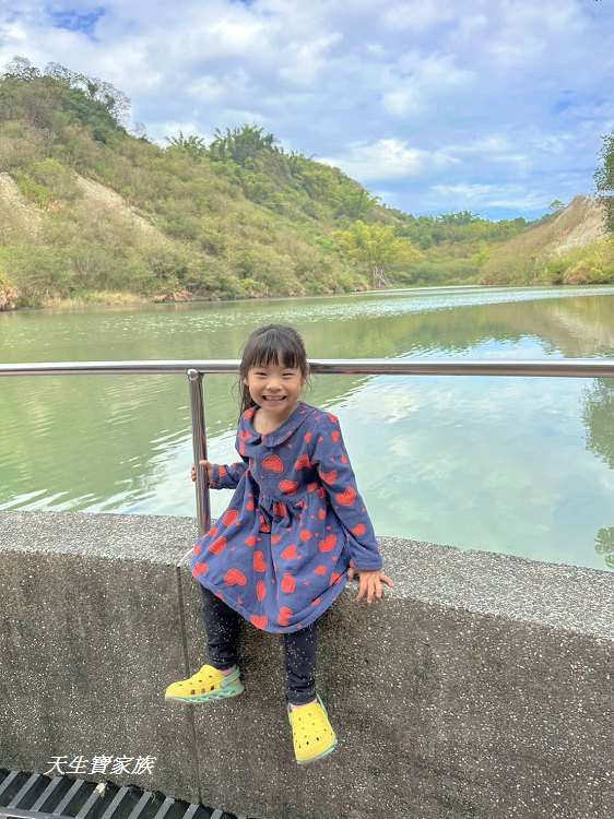 台南龍崎、牛埔泥岩水土保持教學園區、牛埔夢幻湖、台南秘境、龍崎景點、牛埔泥岩水土保持教學園區門票、牛埔泥岩水土保持教學園區相 台南龍崎、牛埔泥岩水土保持教學園區、牛埔夢幻湖、台南秘境、龍崎景點、牛埔泥岩水土保持教學園區門票、牛埔泥岩水土保持教學園區相