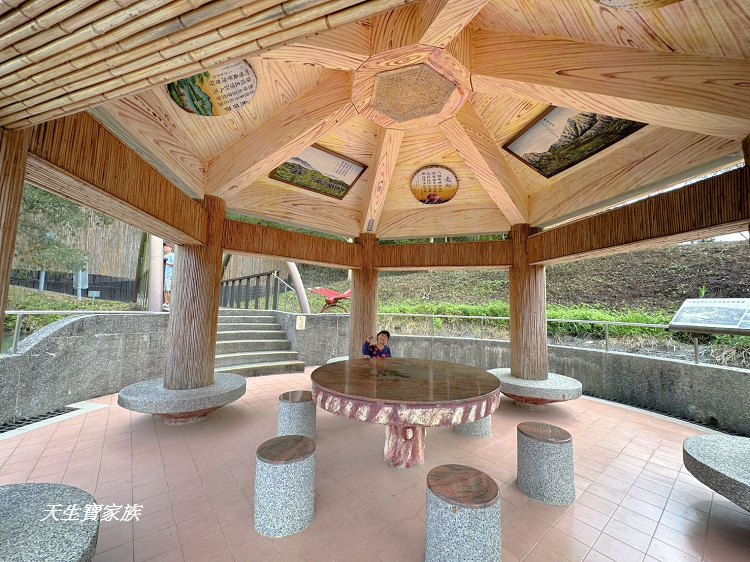 台南龍崎、牛埔泥岩水土保持教學園區、牛埔夢幻湖、台南秘境、龍崎景點、牛埔泥岩水土保持教學園區門票、牛埔泥岩水土保持教學園區相 台南龍崎、牛埔泥岩水土保持教學園區、牛埔夢幻湖、台南秘境、龍崎景點、牛埔泥岩水土保持教學園區門票、牛埔泥岩水土保持教學園區相