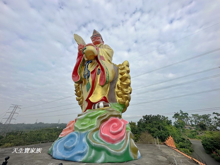 仁義潭南恩禪寺 (戴墨鏡濟公禪師）、南恩禪寺的圖片、南恩禪寺金牌、仁義潭南恩禪寺戴墨鏡濟公