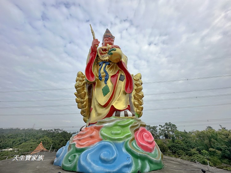 仁義潭南恩禪寺 (戴墨鏡濟公禪師）、南恩禪寺的圖片、南恩禪寺金牌、仁義潭南恩禪寺戴墨鏡濟公