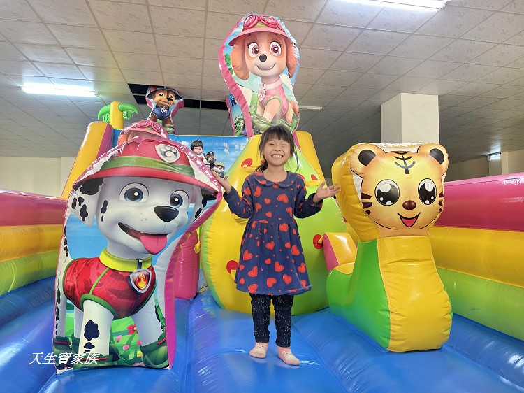 仁義潭南恩禪寺 (戴墨鏡濟公禪師）、南恩禪寺的圖片、南恩禪寺金牌、仁義潭南恩禪寺戴墨鏡濟公