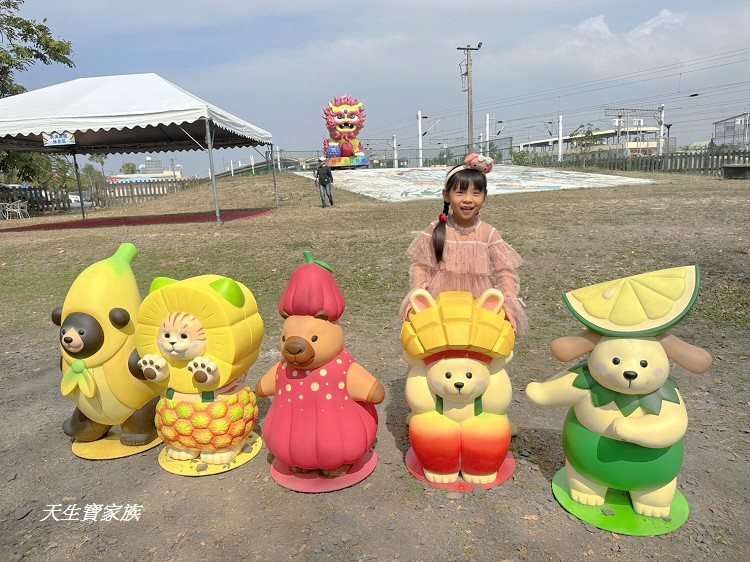 枋寮新景點、枋寮彩虹藝鐵園區、枋寮彩虹藝鐵、枋寮彩虹藝鐵的評論、枋寮彩虹藝鐵的圖片、屏東彩虹藝術村 枋寮新景點、枋寮彩虹藝鐵園區、枋寮彩虹藝鐵、枋寮彩虹藝鐵的評論、枋寮彩虹藝鐵的圖片、屏東彩虹藝術村